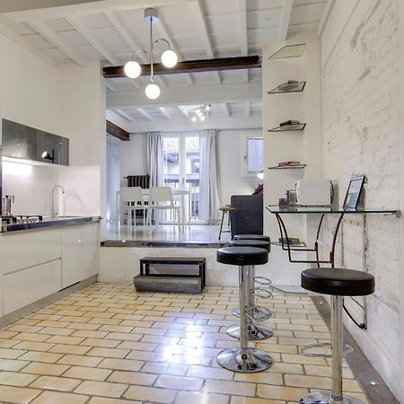 Victor Apartment By Mamo Florence Luaran gambar