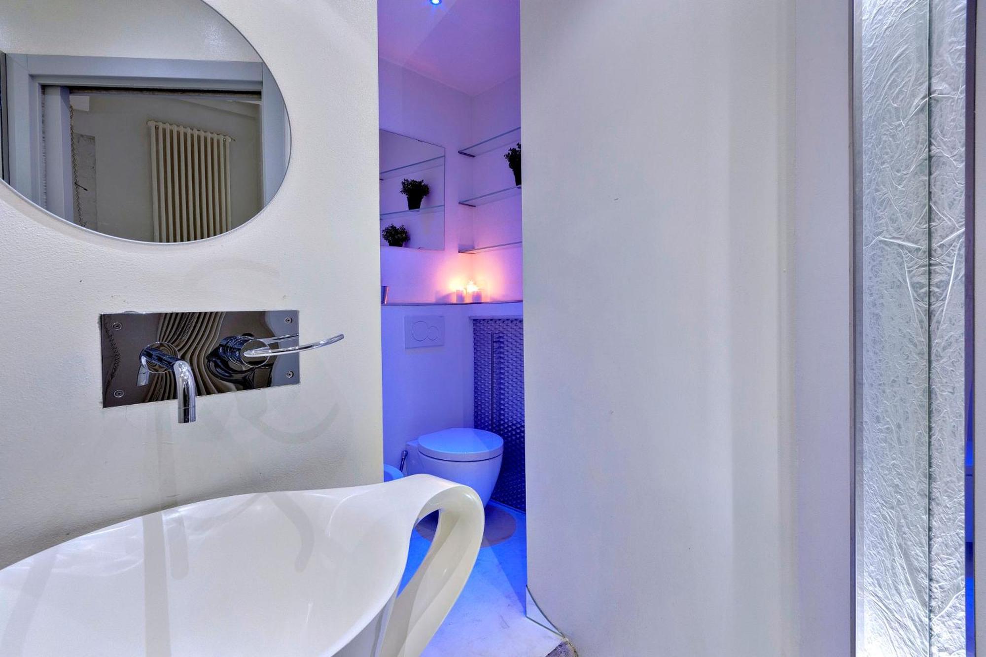 Victor Apartment By Mamo Florence Luaran gambar