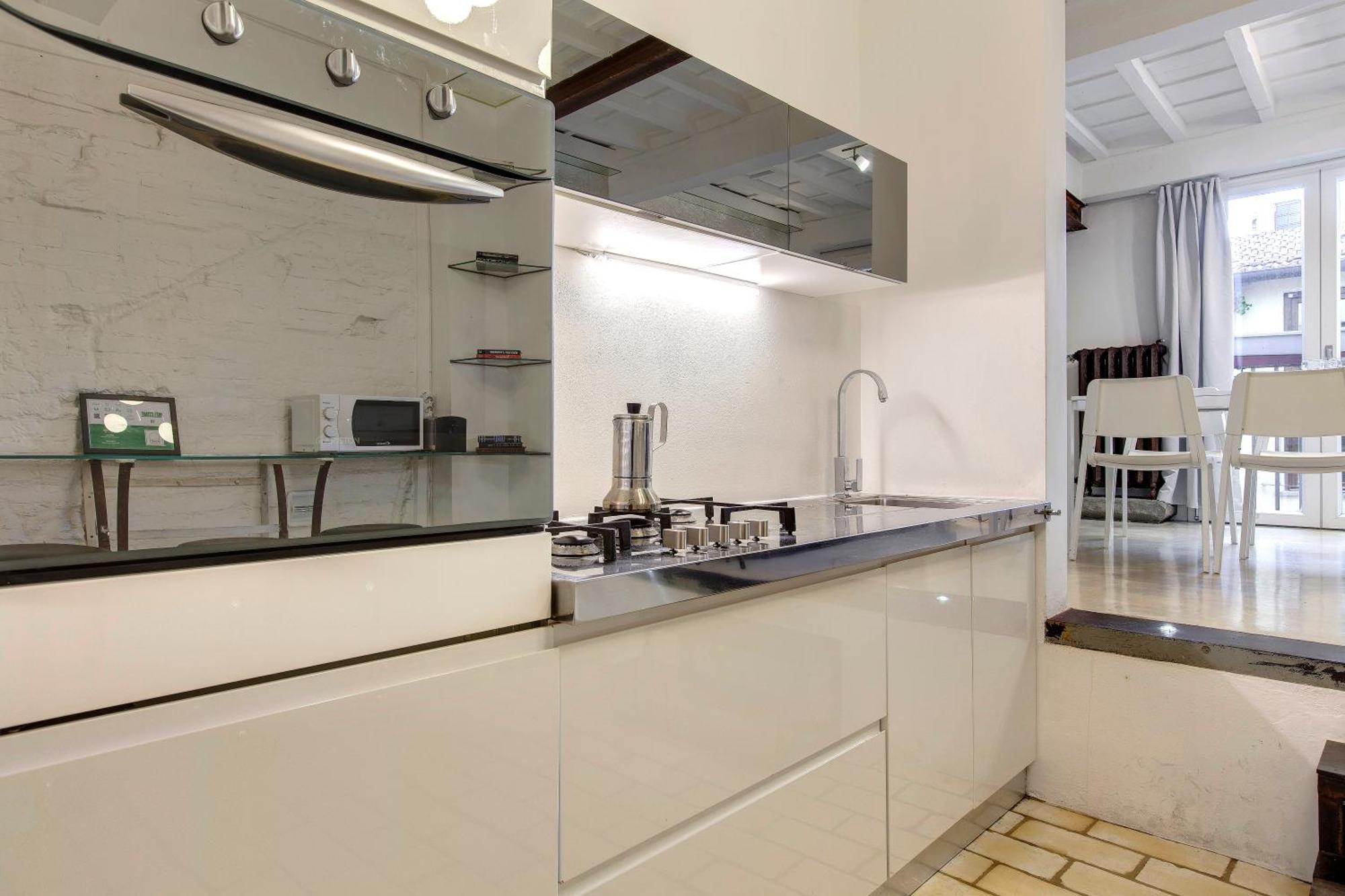 Victor Apartment By Mamo Florence Luaran gambar