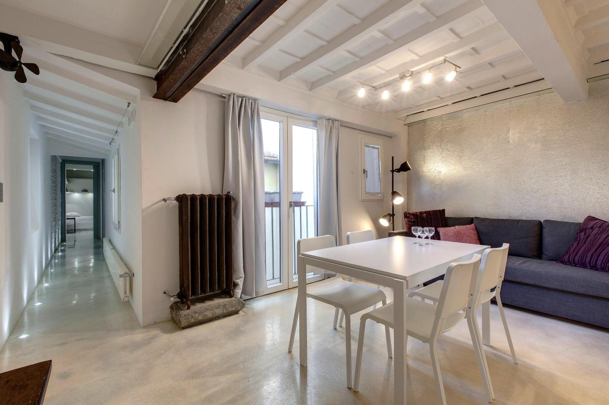 Victor Apartment By Mamo Florence Luaran gambar